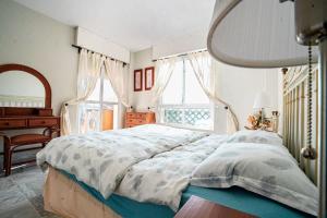 Locrimar 3 bedroom apartment in Puerto Banus