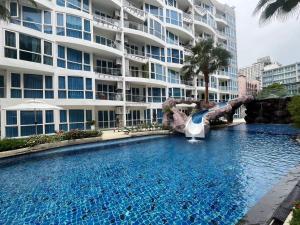 Grand Avenue 808E Soi Buakhaw 15