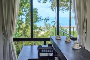 Escape Villa 2-Bedroom Luxury Retreat with Private Pool & Sea View