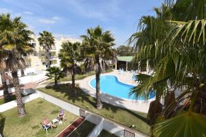 Praia da Lota Beachfront Resort - Hotel & Apartments