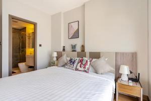 The Astra Sky River 1521 - Deluxe 1BR, City View, Rooftop Infinity Pool