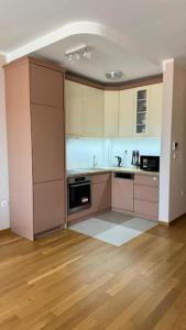 One bedroom apartment with sea view Becici