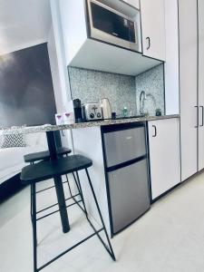 Urban Elephant Express, The Flamingo