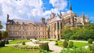 Appartements Studio lumineux et cosy, proche sites touristiques : photos des chambres