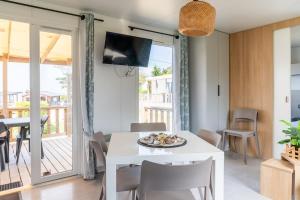 Campings Camping de la Corniche - Plestin-les-Greves : photos des chambres
