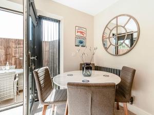 Uk40241- The Bilberry