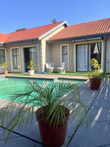 17 Byvanger Luxury Home Deluxe Queen Suite Room 2