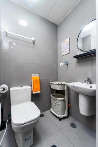 1BR Staycation at AIR Residences Makati City