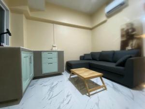 1 Bed Nr IKEA 15Mins to Airport