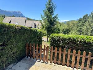 joli studio lumineux dans environnement calme