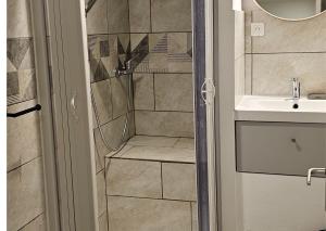 Appartements Bel appartement et son jardin : photos des chambres