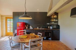 B&B / Chambres d'hotes Chateau de Candes - Art & Spa : photos des chambres