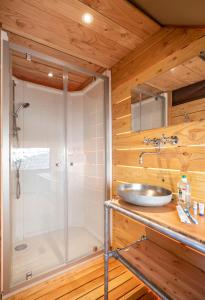 Campings Huttopia Meursault : photos des chambres