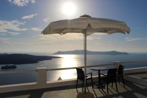 Asma Suites Santorini Greece