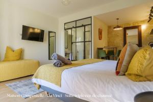 B&B / Chambres d'hotes Chateau de Candes - Art & Spa : photos des chambres