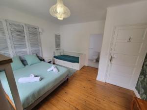 B&B / Chambres d'hotes L-Embellie : photos des chambres