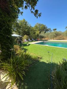 Villas Magnifique villa avec piscine : photos des chambres