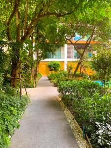 The Nimmana Condo 410 - Super Deluxe 1BR Balcony extension