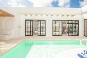 Luxe Mediterranean 2BR Uluwatu Villa, Beach 2 mins