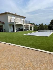 Villa Coco - Superbe villa avec piscine privée grand jardin et terrain de boules