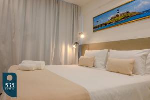 Apartamento super equipado perto da praia da Barra