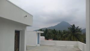 Senthil GRS HomeStay