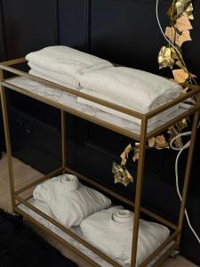 Appartements Bulle royale jaccuzi au chateau a 35 min de Paris : photos des chambres