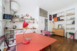 Appartements Cosy studio just a stone-s throw from Montmartre : photos des chambres