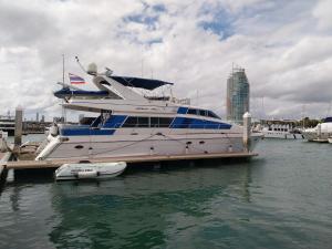 Yacht Charter Pattaya Ocean Marina Resort