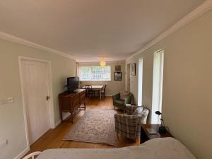 The River Apartment By RentMyHouse