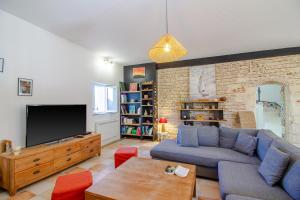 Maison En Bord De Rivière