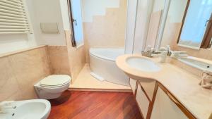 House 20 by Ca-Sa Check