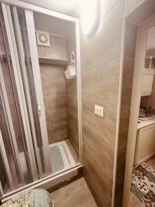 Binario 1 - Affitti Brevi Italia