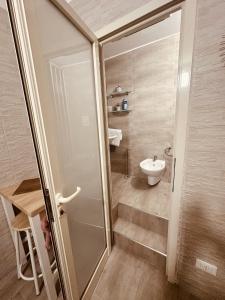 Binario 1 - Affitti Brevi Italia