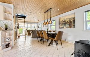 3 Bedroom Lovely Home In Egernsund