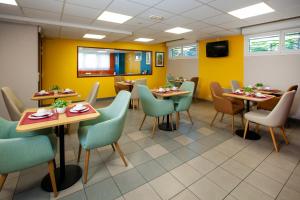 Appart'hotels Sejours & Affaires Paris-Nanterre : photos des chambres