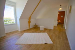 Maisons de vacances La Cigogne, Maison familiale en bord de Mer a Surtainville, Cote des Isles, 3 chambres, Intendance Luxury Host : photos des chambres
