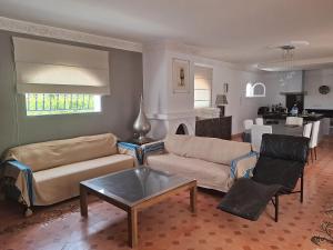 Magnifique villa piscine Ghazoua