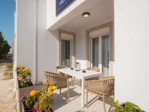 Argirays Seaside Home