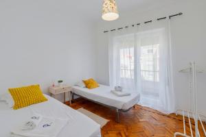 Combatentes 33 House - By Y Concept