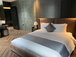 B I M Hạ Long Hotel