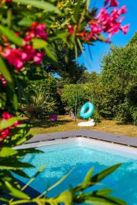 Appartements Studio 2 personnes piscine partagee : photos des chambres