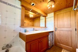 Appartements Apartment with balcony at the gates of Megeve : photos des chambres