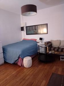 Studio Neuilly Paris La Défense