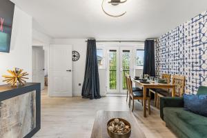 Stylish 2-Bedroom Retreat in Southampton