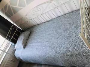 Ladies only! neat cozy room, great loc in Schiedam