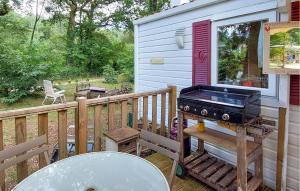 Campings Cozy Stacaravan In Saint-Paul-Les-Dax : photos des chambres