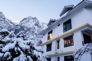 Mystique Valley by Trekocity