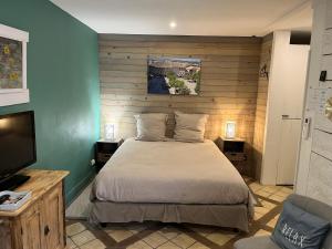 B&B / Chambres d'hotes La Cambra de Monflanquin : photos des chambres