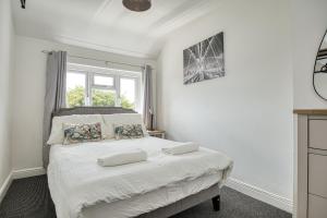 Crediton Cosy 3 Bedroom House - Bristol